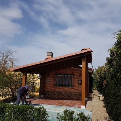 mantenimientoylimpiezadetejadosengranada 459w